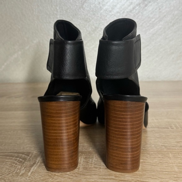 Vince Size 9.5M Black Leather Open Toe Block Heels Slingback Sandals Bootie - Picture 6 of 15